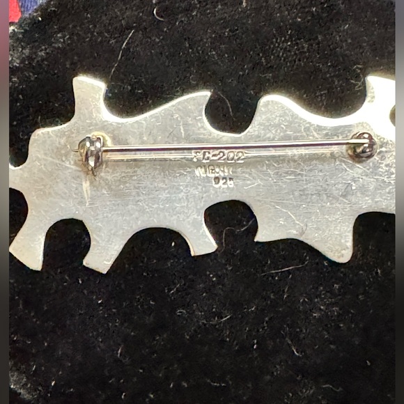 Antonio Pineda Taxco 925 Puzzle Pin – 11.75g of Sterling Genius - Picture 7 of 10